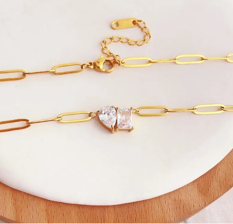 Gemlock Duo – Gold Pendant Chain Necklace