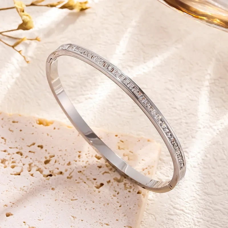 Starry Bangle - Silver Color – Titanium Charm | Glisance