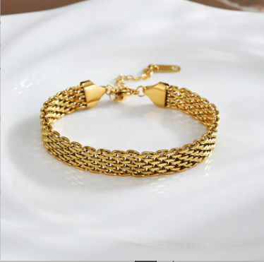 Aeris Mesh Bracelet | Glisance