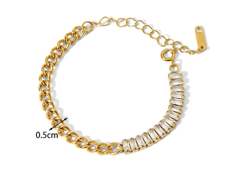 Urban Orbit – Modern Geometric Gold Chain Bracelet