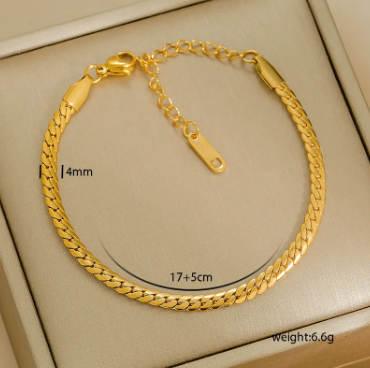 Figaro Link Bracelet – Minimal Streetwear | Glisance