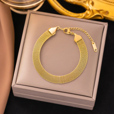 Mesh Grain Bracelet – Streetwear Style | Glisance